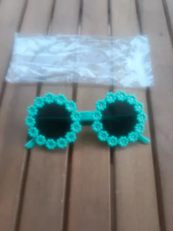 Lunettes fleurs vert