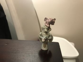 Figurine gargouille le bossu de notre dame disney