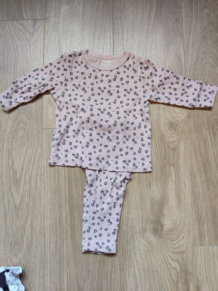 Lot de 4 ensembles fille 12 mois - photo numéro 4