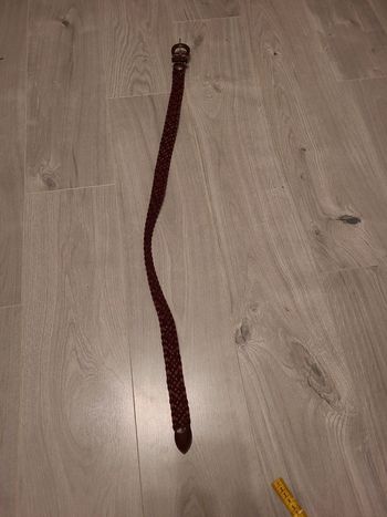 Ceinture femme tressée bordeaux 90cm trace d'usures