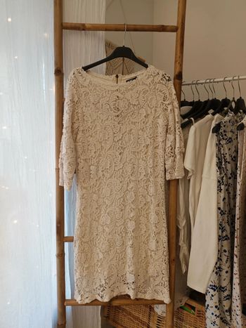 Jolie robe en dentelle beige crème Jennyfer taille 36