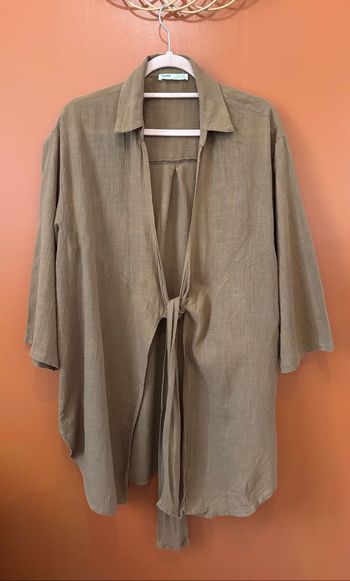 Chemise avec noeud devant