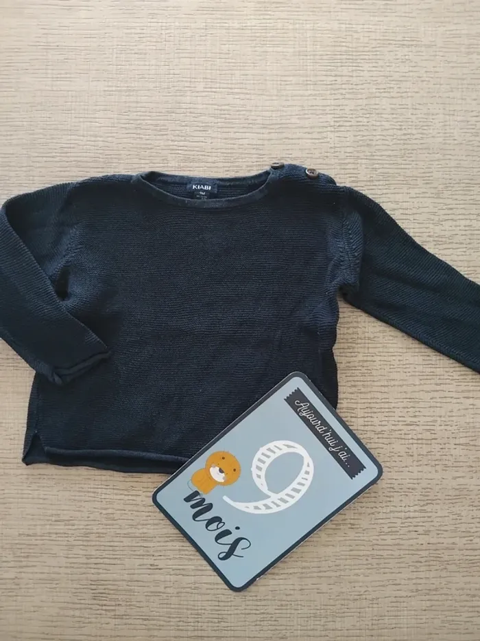 Pull 9 mois / 69-72 cm