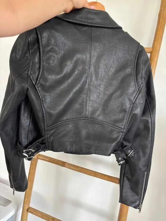 Veste en simili cuir noire - mango taille M - photo numéro 10