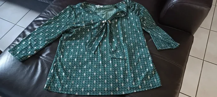 Haut vert LH M cravate - photo numéro 3