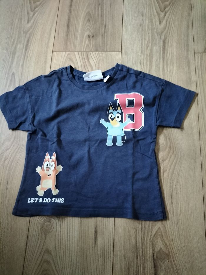 T-shirt bluey