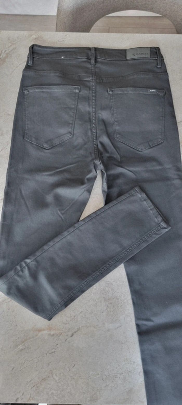 Jean siré - Garcia Jeans - photo numéro 2