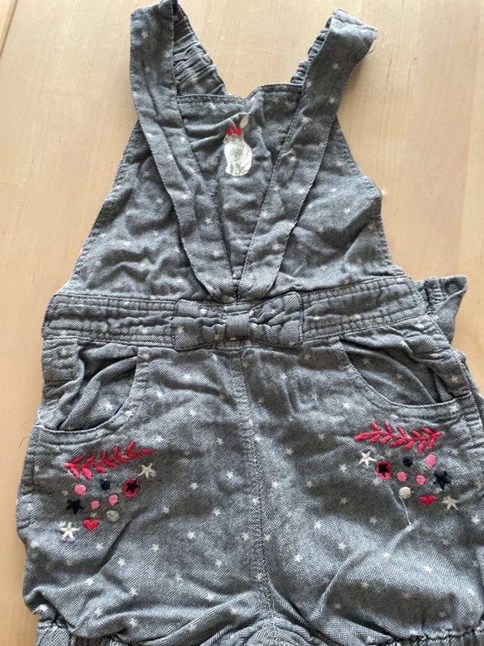 Lot de 2 robes et 1 salopette 12 mois fille - photo numéro 4