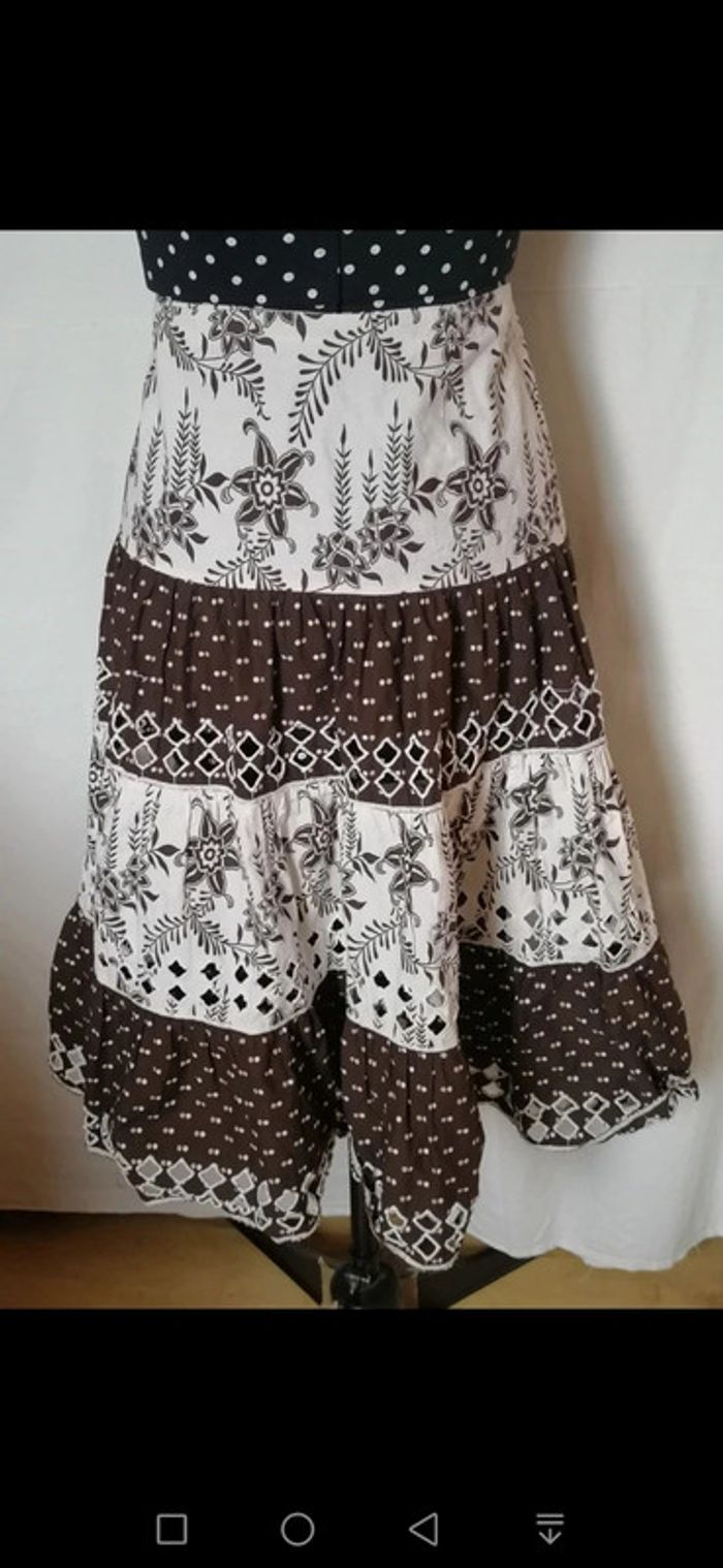 Jupe longue à broderie anglaise marron blanc Taille M - photo numéro 2
