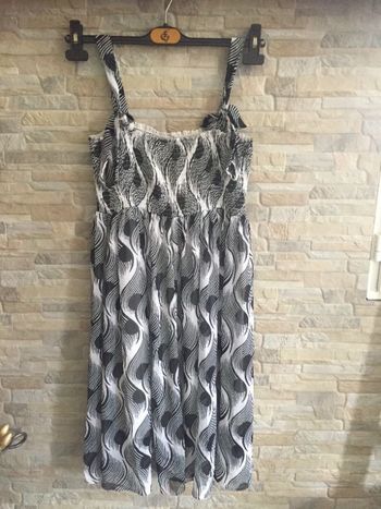 Robe dos nu noir-blanc XL