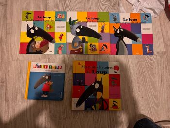 Lot de 5livres le loup