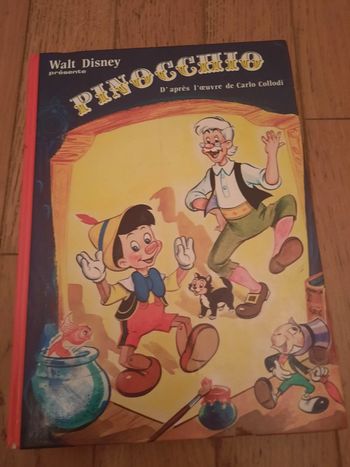 Livre Pinocchio / Walt Disney/ Carlos Collodi