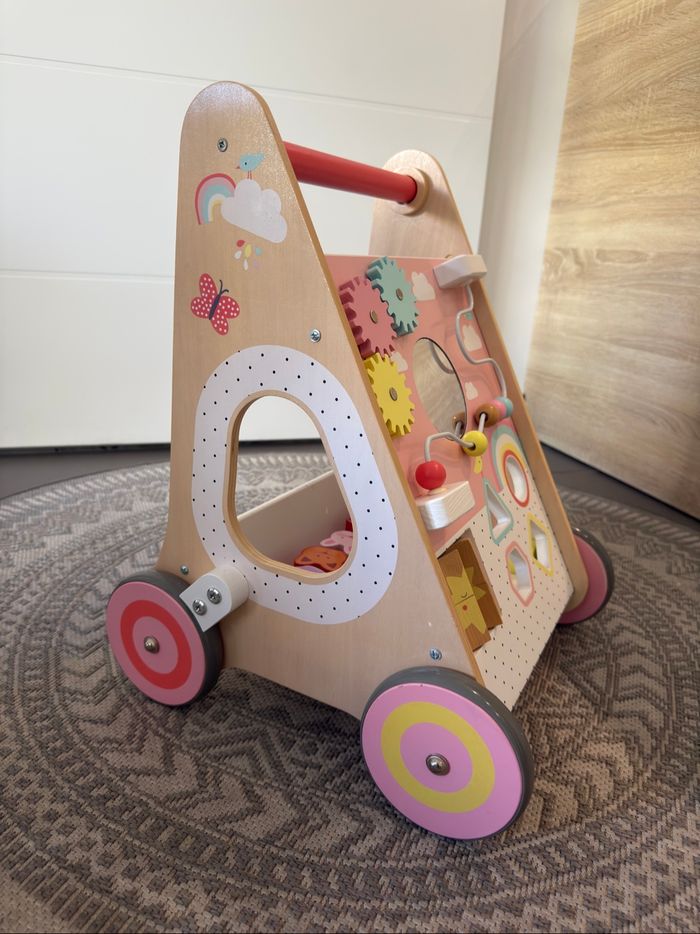Chariot de marche et jeux - photo numéro 2