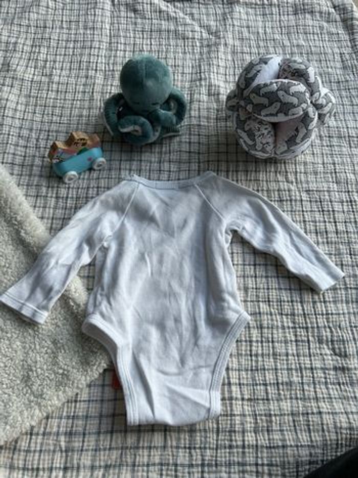 2 bodies 1 mois manches longues - photo numéro 6
