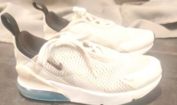 Nike ai max blanche très bon état 31,5
