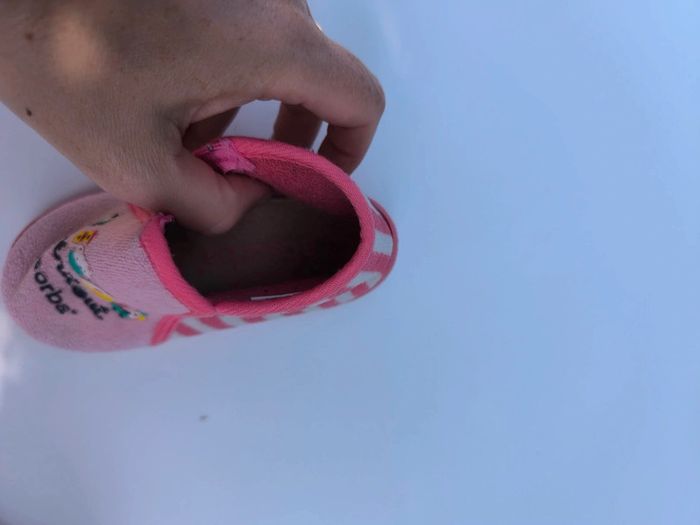 Chaussons Absorba taille 23 en bon état - photo numéro 2