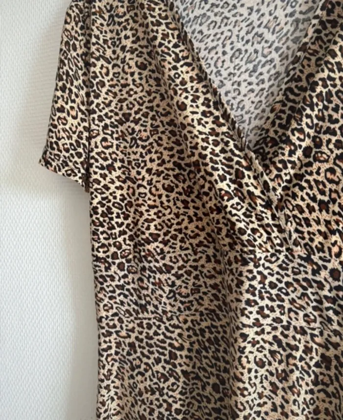 Robe longue léopard - taille L - photo numéro 3
