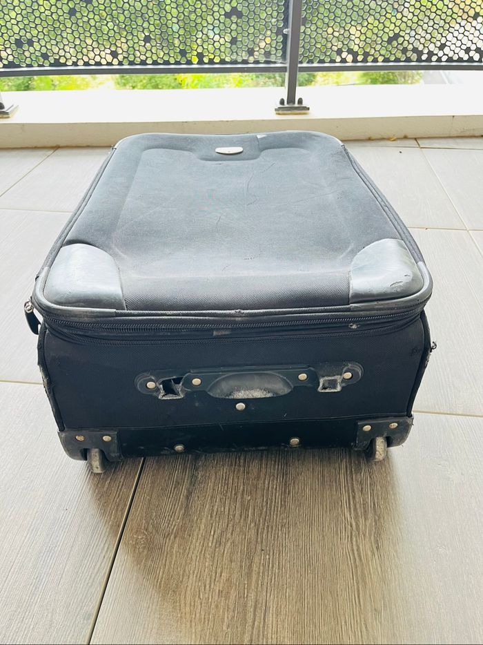 Valise grande noire - photo numéro 4