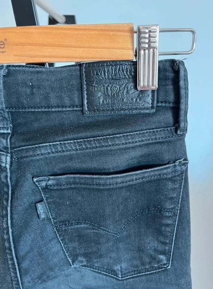 Jean skinny noir 710 Levi’s - photo numéro 4