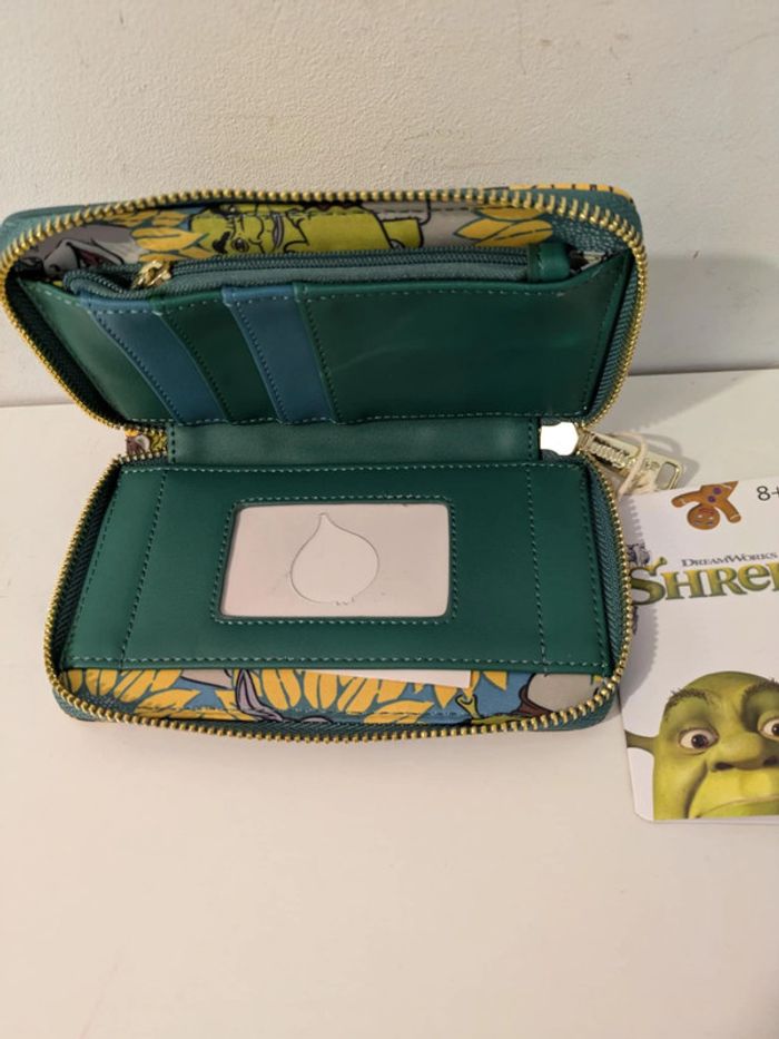 Loungefly portefeuille Shrek spring vibes - photo numéro 3