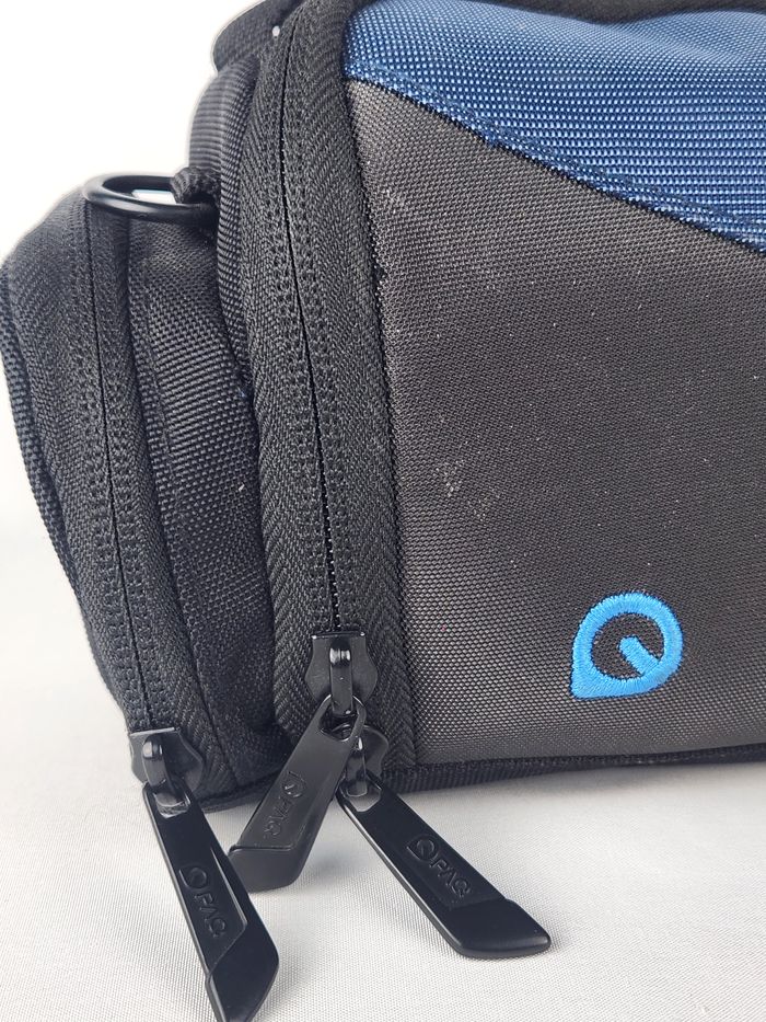 Sacoche Appareil Photo Q-PAC - 3 Compartiments - Bleu & Noir - photo numéro 2