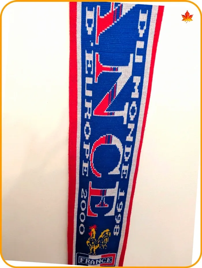 Écharpe Equipe de  France vintage - photo numéro 4