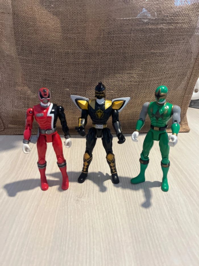 Lot figurines power ranger