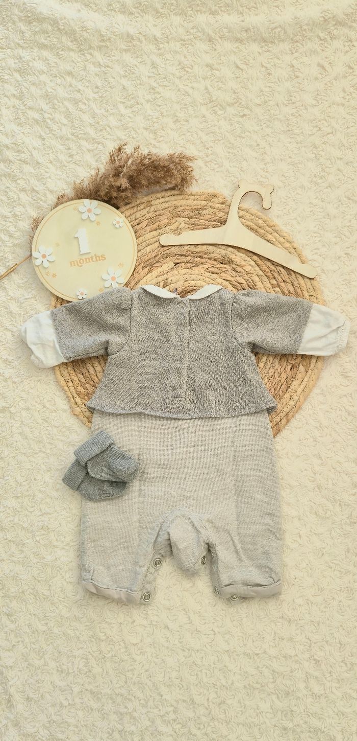 Combinaison hivers 1 mois - photo numéro 2