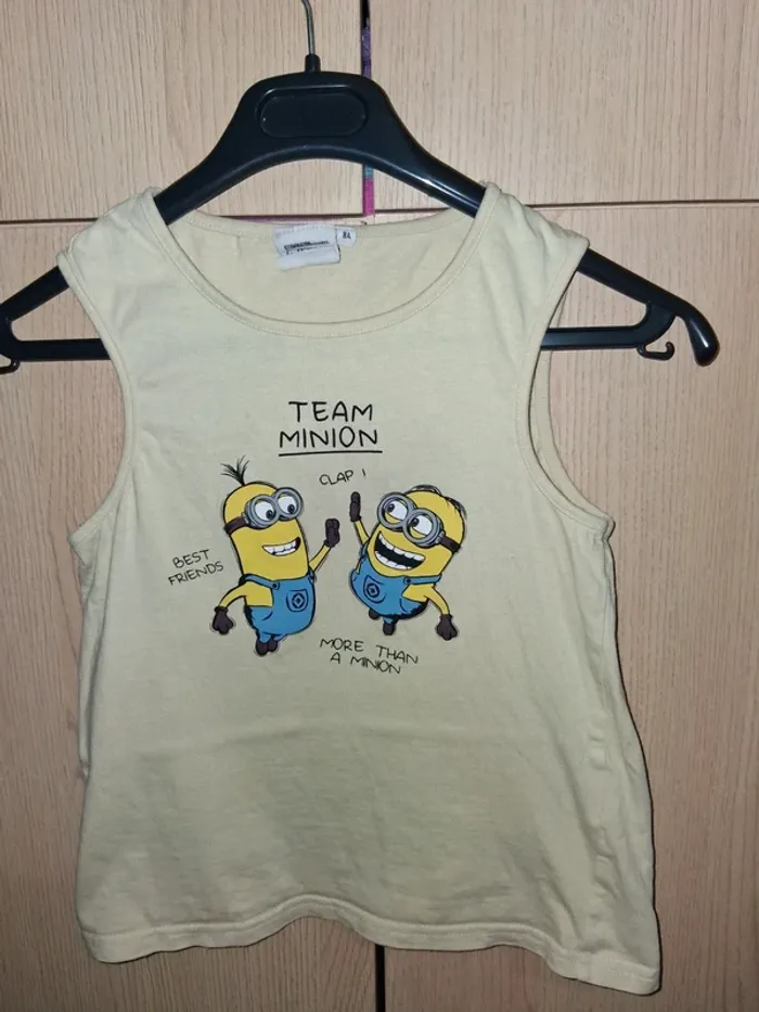 Tee-shirt sans manche minions