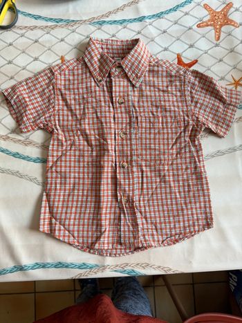 Chemise à carreaux