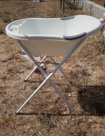 Baignoire + pieds pliables