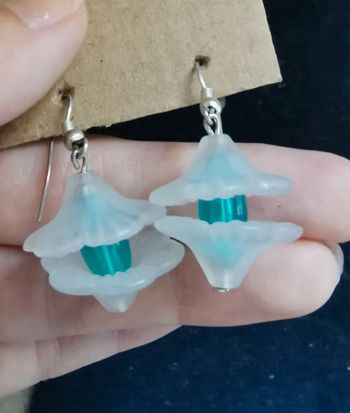 Boucles fantaisie pendantes