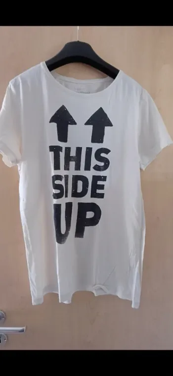 T-shirt esprit homme taille large.