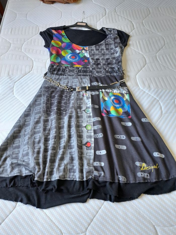 Robe desigual