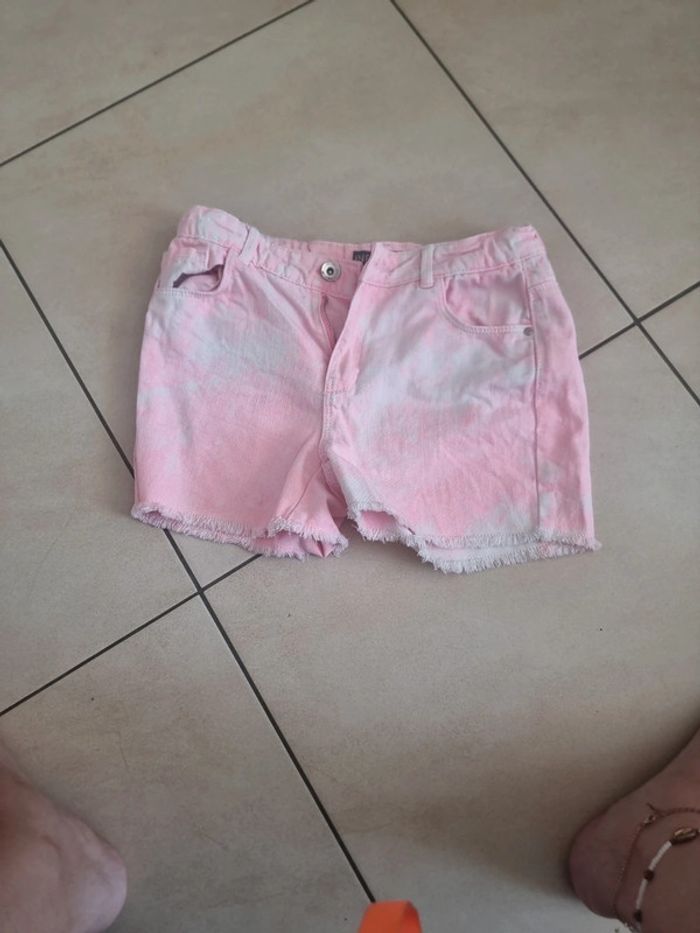 Short jeans