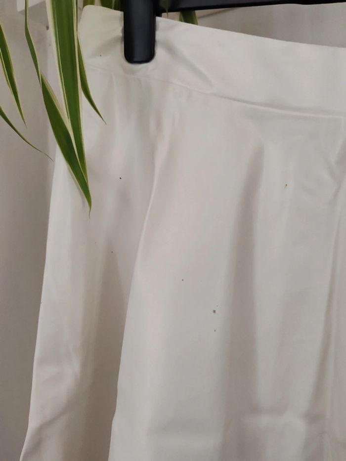 Jupe courte blanche effet cuir - photo numéro 4