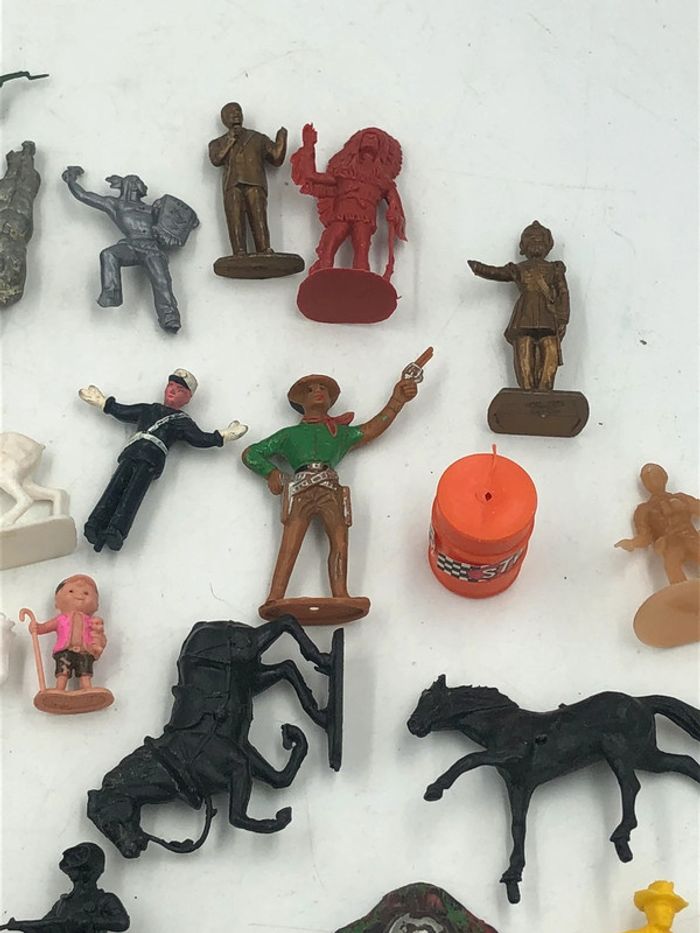 Lot de 39 figurines Soldats Plastiques divers - photo numéro 5