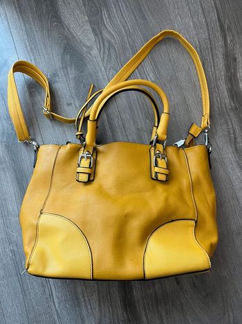 Sac à main jaune moutarde