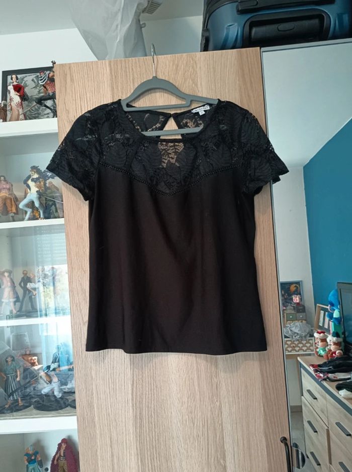 Blouse noir avec dentelle neuf Lady Blush (la halle) - Taille S 36