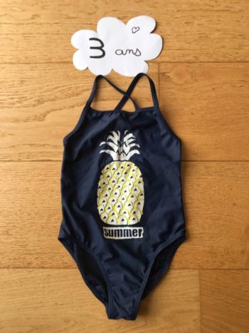 Maillot de bain une pièce  tex 3 ans