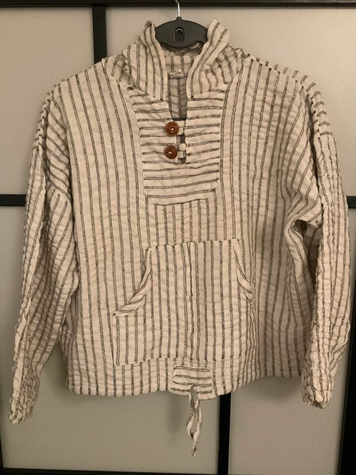 Pull à capuche beige