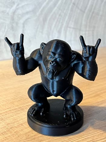 🦍 Figurine Singe Rock Noir – Objet déco original