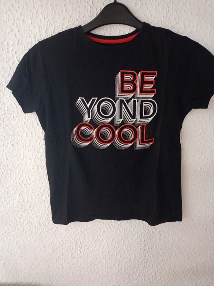 T-shirt noir 13ans