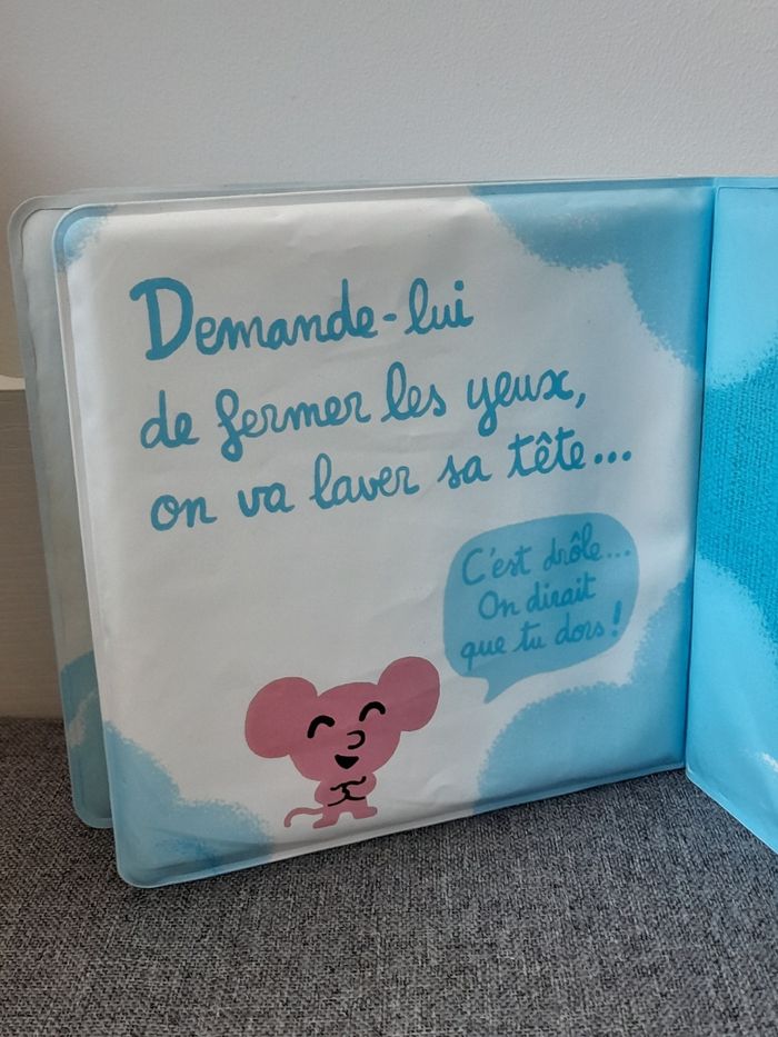 Livre bébé pour le bain : Le livre prend son bain Ecole des loisirs - photo numéro 7
