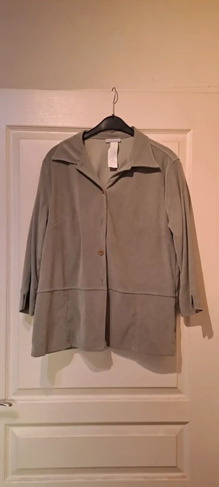 Veste kaki manches longues - Marque Pure&Simple - Taille 38 - Très bon état. - photo numéro 5