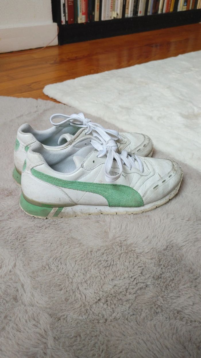 Basket Puma blanc et vert partiellement en cuir - photo numéro 3
