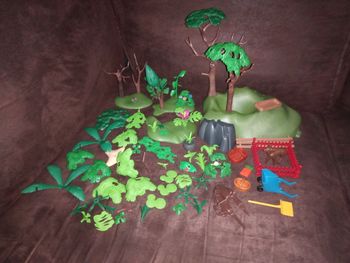 Gros Lot VRAC Végétaux, 1 animal, barrières et accessoires "Playmobil"