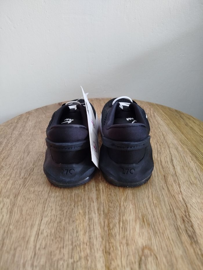 Baskets Nike T 26 - photo numéro 6