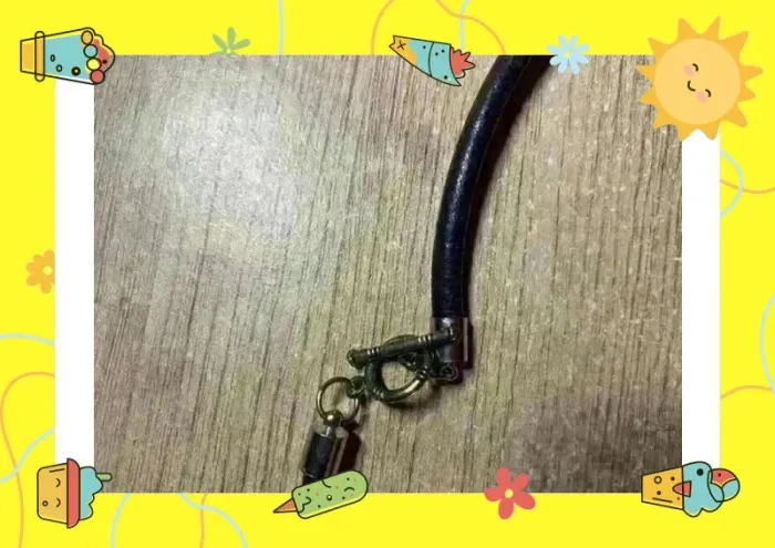 Collier noir argenté rose - photo numéro 3