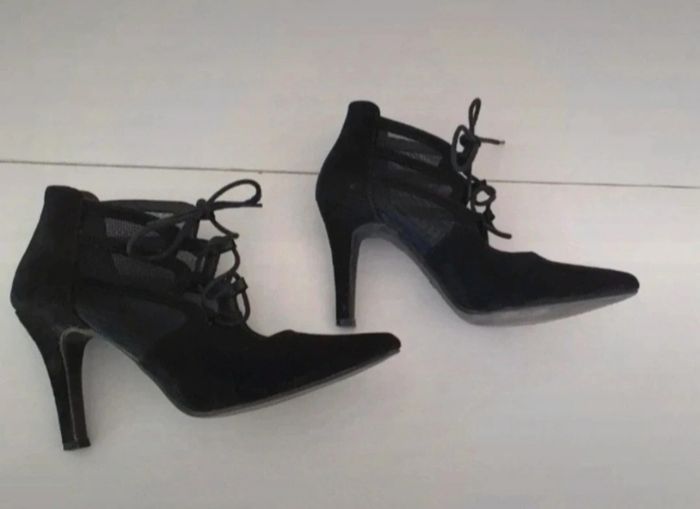 Chaussures en 37 - photo numéro 3